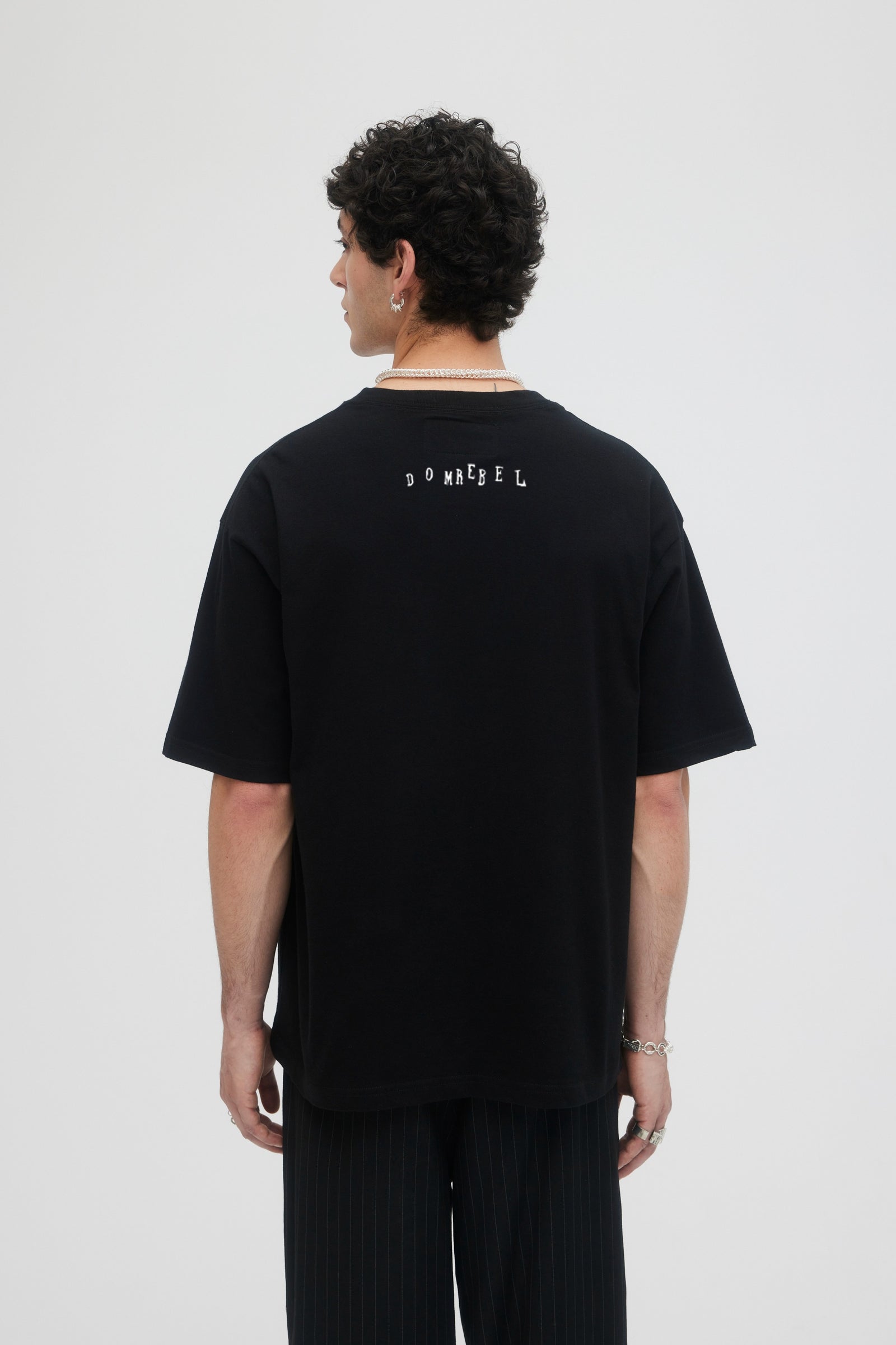 NY BEAR T-SHIRT BLACK – DOMREBEL