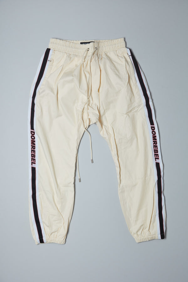 RELAXED TRACKPANTS - VANILLA